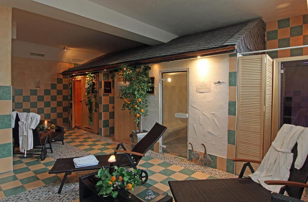Hotel Lahnblick Bad Laasphe Exterior photo